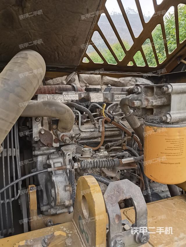 发动机整体俯视（整机外观）