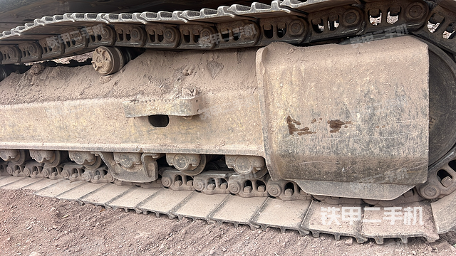 单侧履带整体（整机外观）