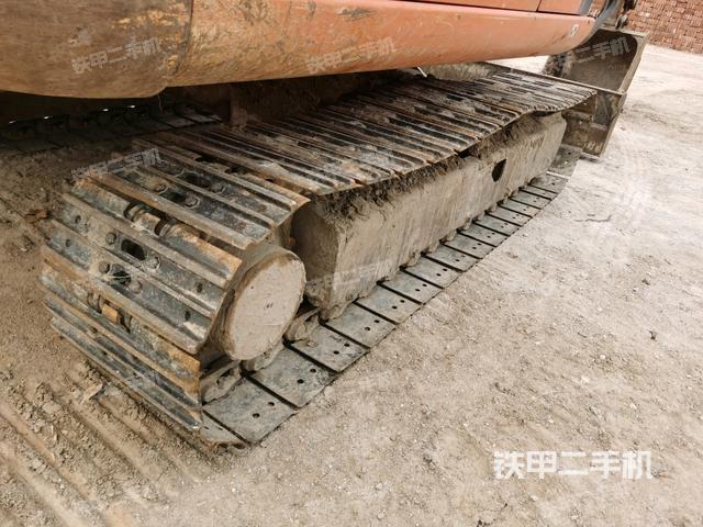 右側(cè)行走馬達(dá)蓋板（行走機(jī)構(gòu)）