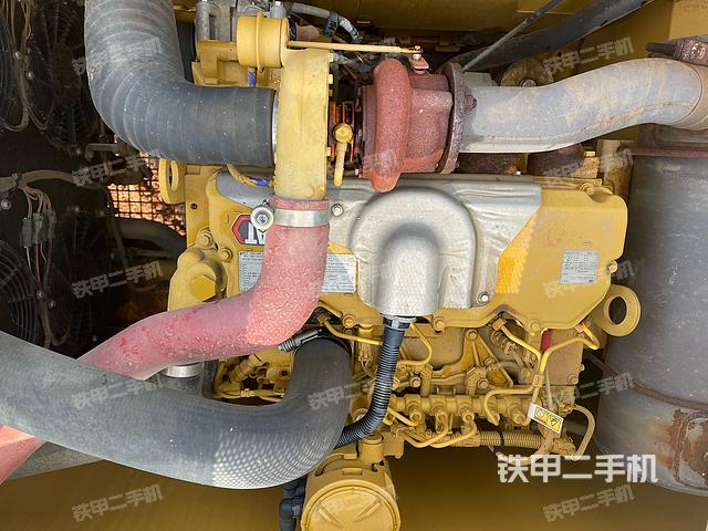 发动机整体俯视（整机外观）