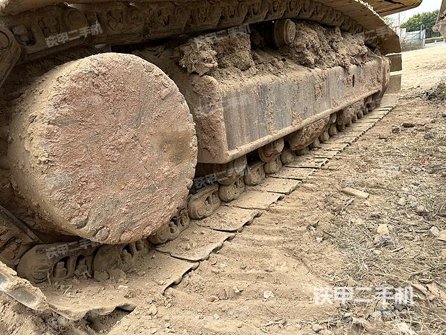 单侧履带整体（整机外观）