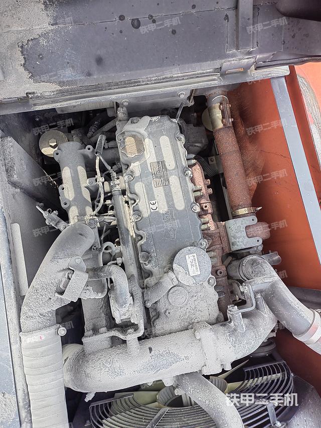 发动机整体俯视（整机外观）