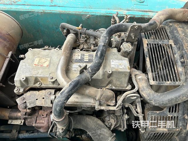 发动机整体俯视（整机外观）