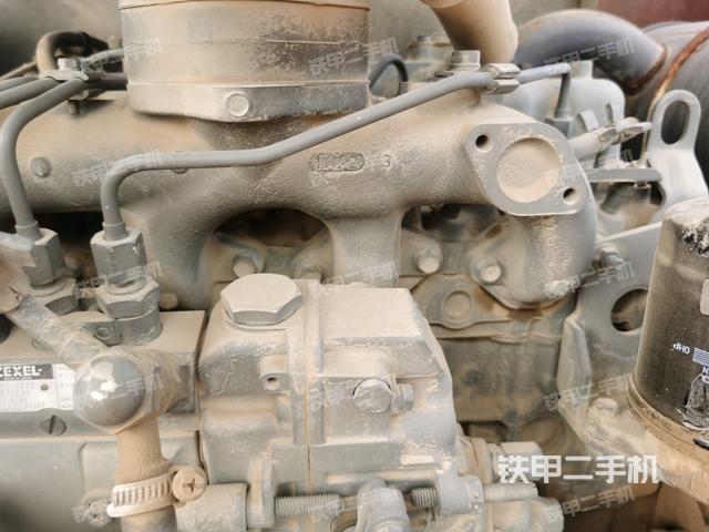 增壓器特寫(xiě)（上車(chē)部件）