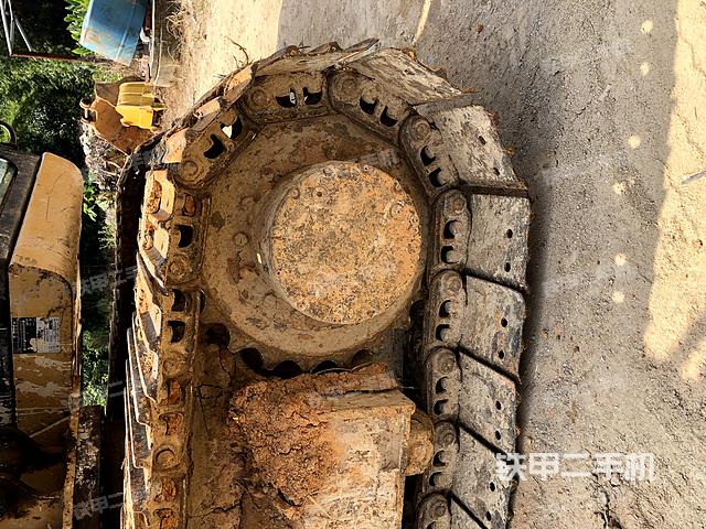 单侧履带整体（整机外观）