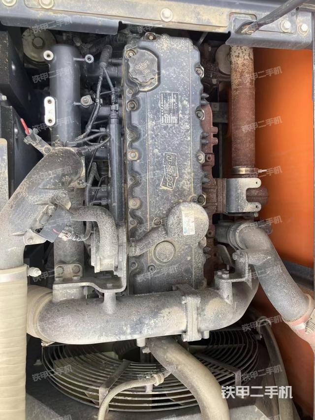 发动机整体俯视（整机外观）