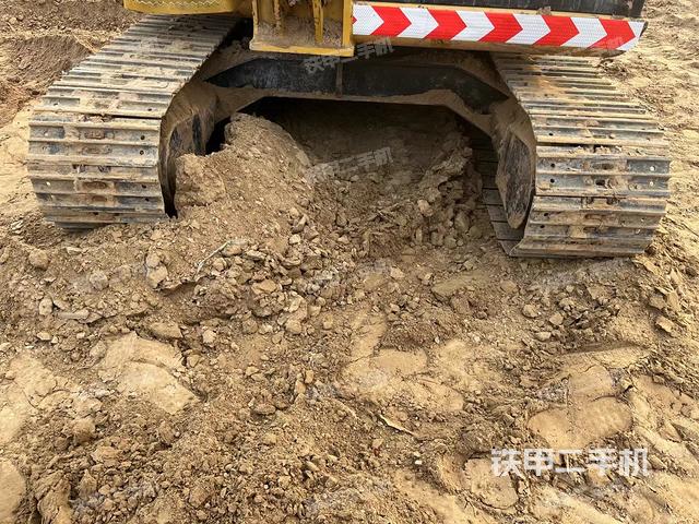 单侧履带整体（整机外观）