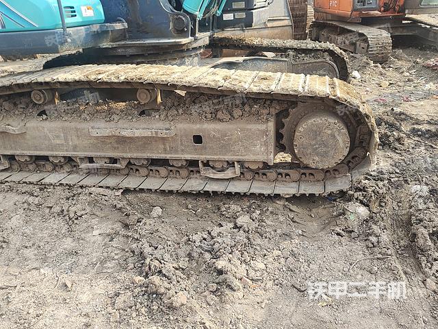 单侧履带整体（整机外观）