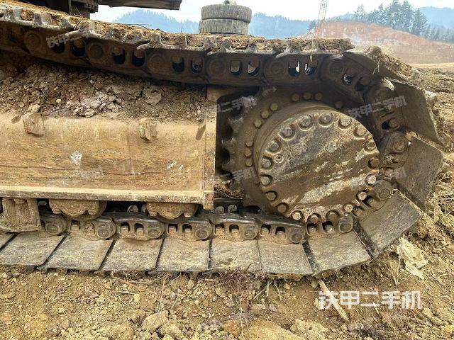 单侧履带整体（整机外观）