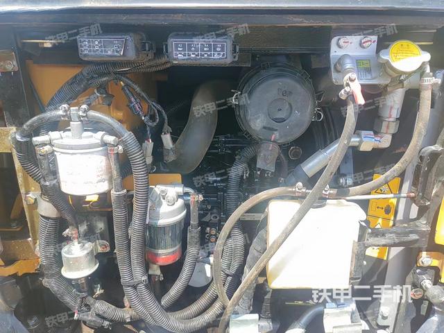 发动机整体俯视（整机外观）