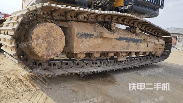 单侧履带整体（整机外观）