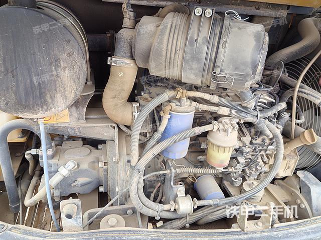 发动机整体俯视（整机外观）