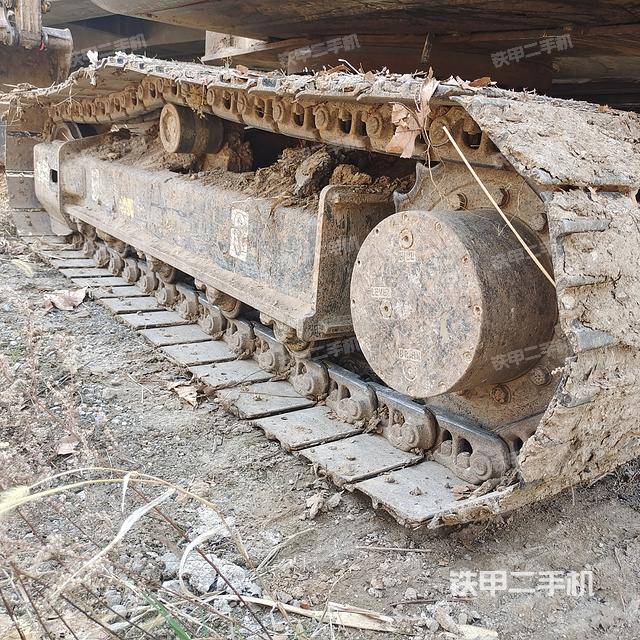 单侧履带整体（整机外观）