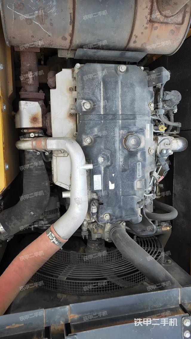 发动机整体俯视（整机外观）