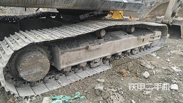 单侧履带整体（整机外观）