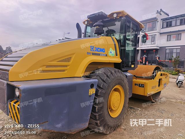 整机右侧（设备外观及核心部件）