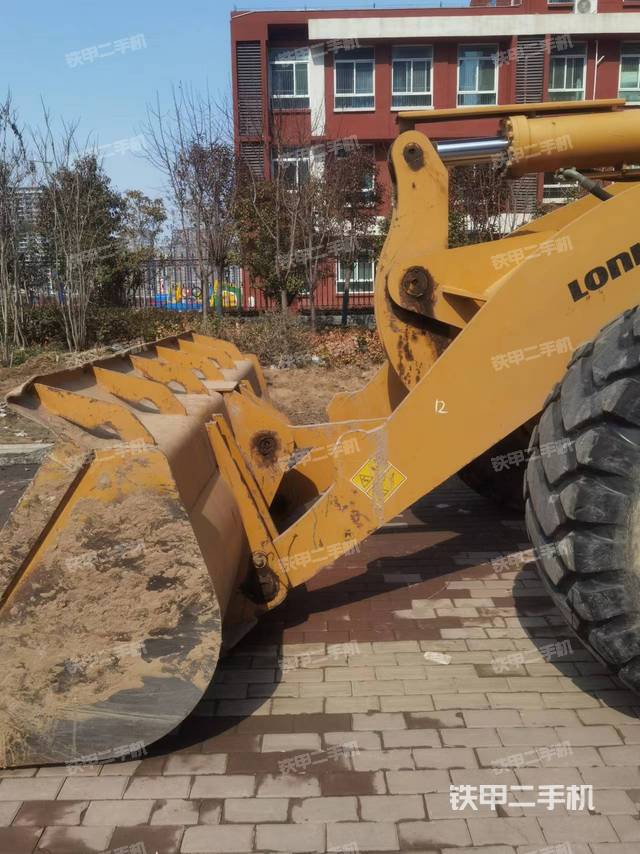 工作装置整体（整机外观及大件）