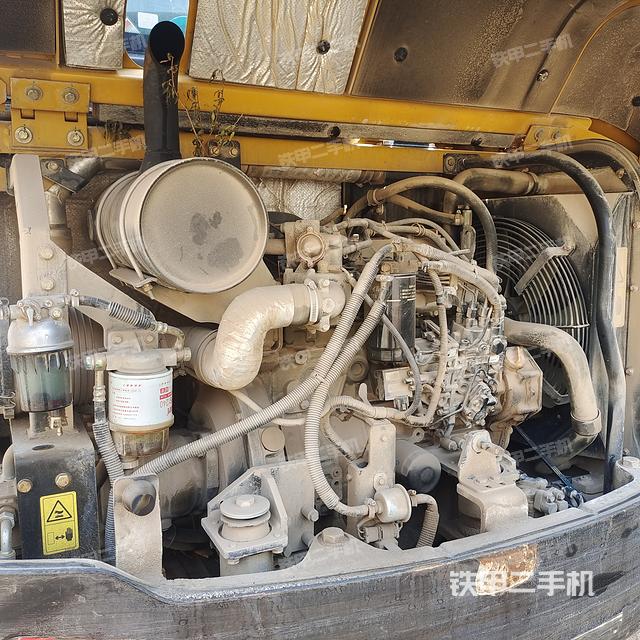 发动机整体俯视（整机外观）