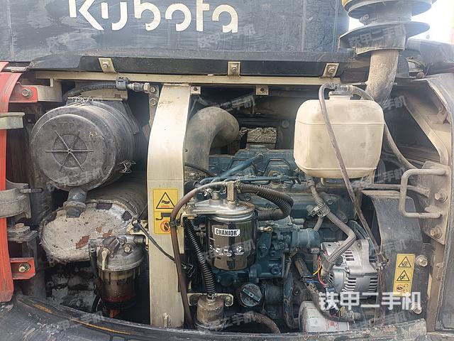 发动机整体俯视（整机外观）