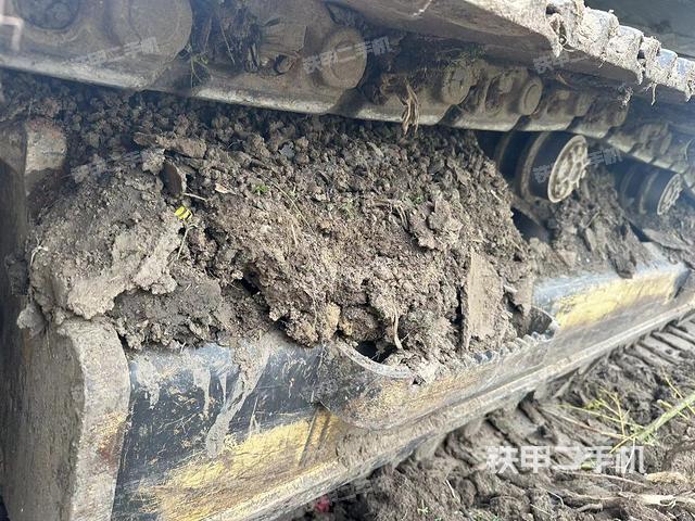 单侧履带整体（整机外观）