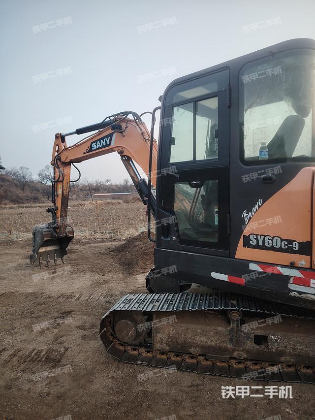 驾驶室整体（整机外观）