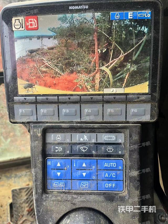 驾驶室整体（整机外观）