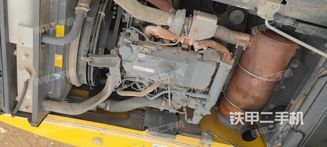 发动机整体俯视（整机外观）