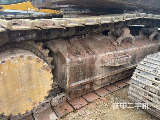 单侧履带整体（整机外观）