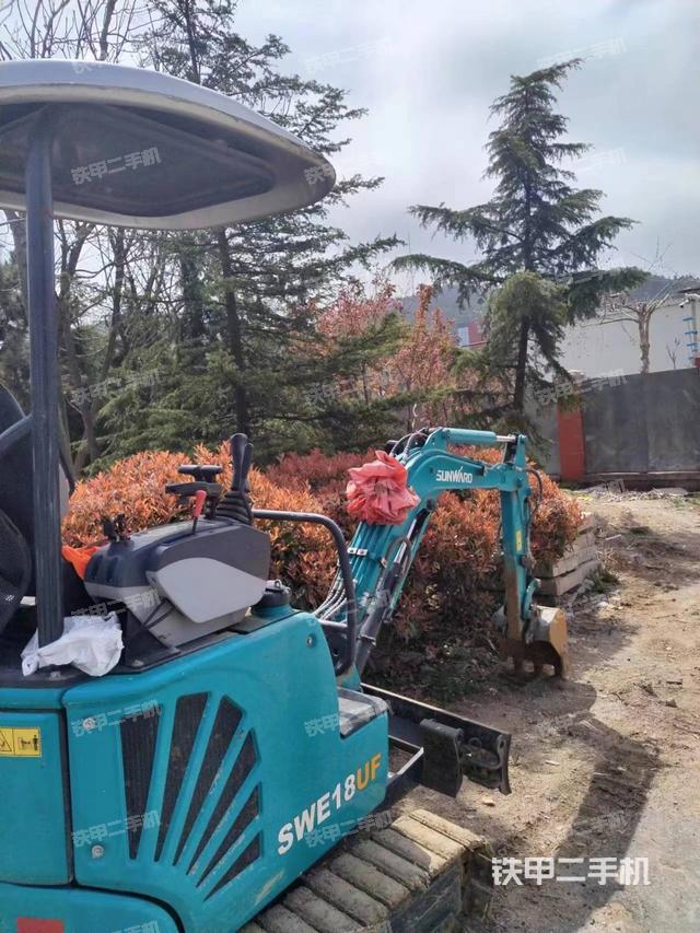 整机右后45°（整机外观）