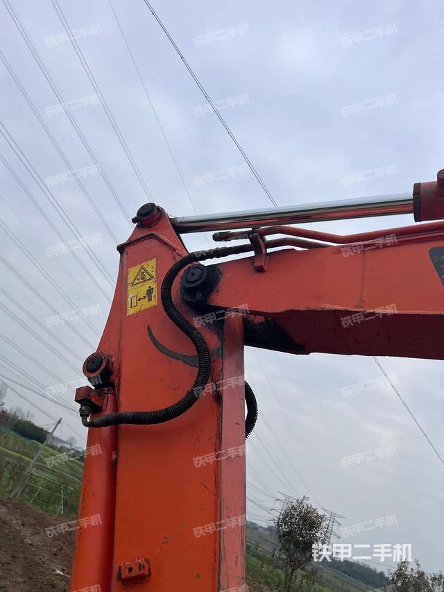 小臂整体左后（工作和回转装置）