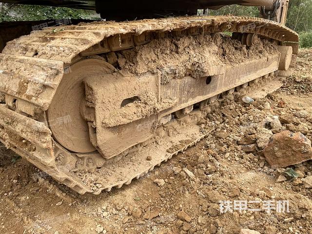 右侧履带整体（行走机构）