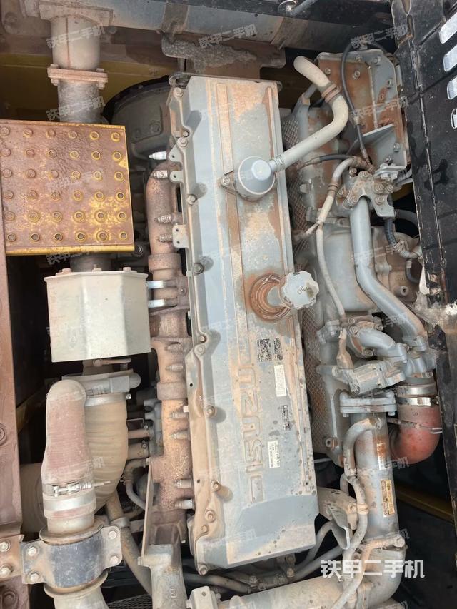 发动机整体俯视（整机外观）