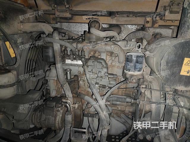 发动机整体俯视（整机外观）