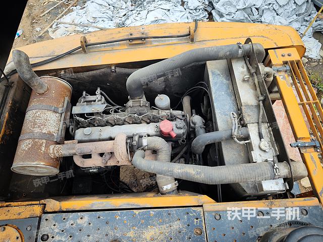 发动机整体俯视（整机外观）