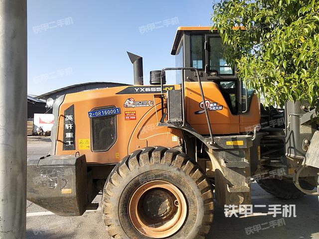 发动机右侧（整机外观及大件）