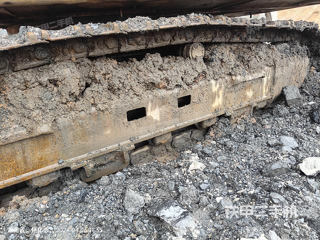 单侧履带整体（整机外观）