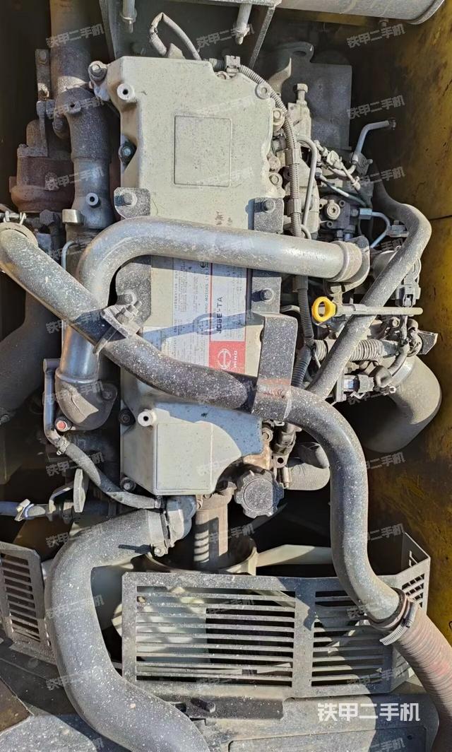 发动机整体俯视（整机外观）