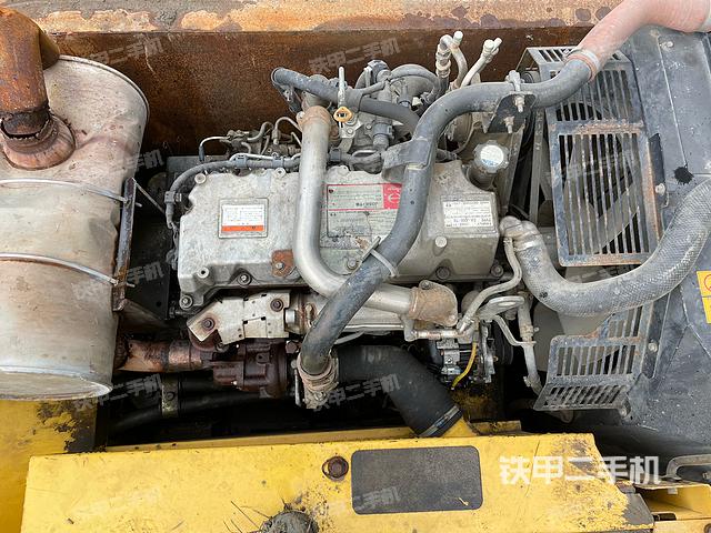 发动机整体俯视（整机外观）