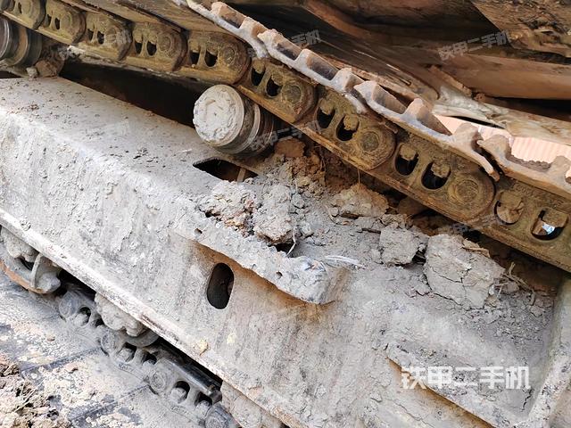 单侧履带整体（整机外观）