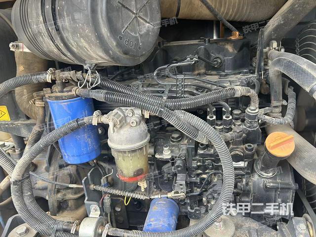 发动机整体俯视（整机外观）