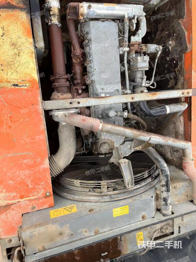 发动机整体俯视（整机外观）