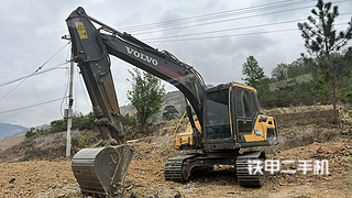 云南-曲靖市二手沃尔沃EC120DAG挖掘机实拍照片