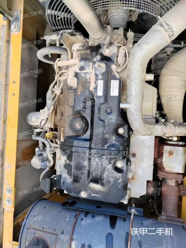 发动机整体俯视（整机外观）