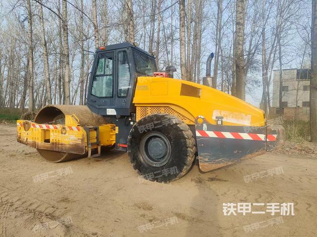 国机常林8268T压路机