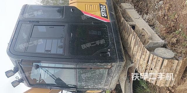 驾驶室整体（整机外观）