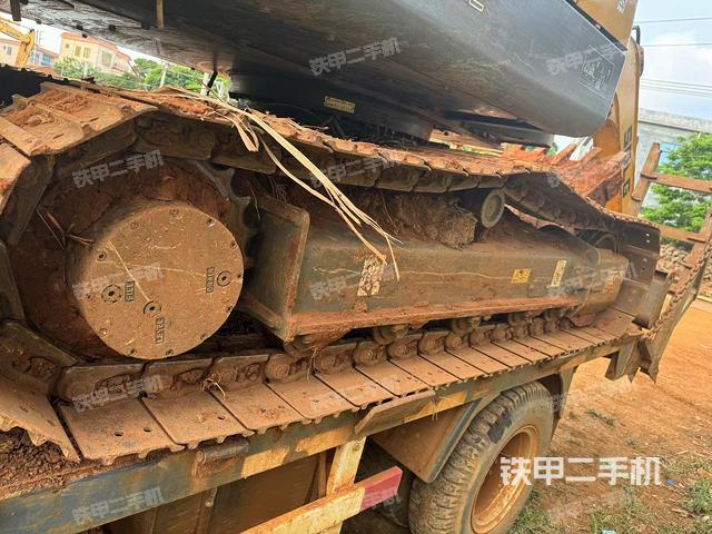 单侧履带整体（整机外观）