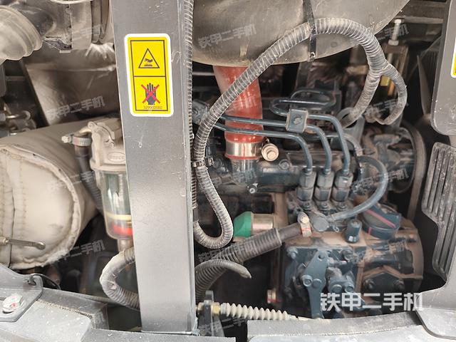 发动机整体俯视（整机外观）