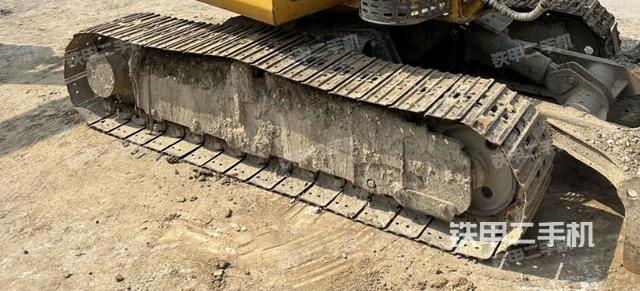 单侧履带整体（整机外观）