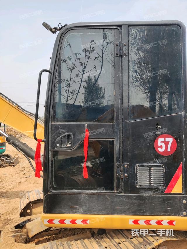 卡特彼勒CAT®305.5E2 小型液压挖掘机