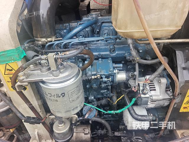 发动机整体俯视（整机外观）